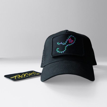 Casquette Noir "Rêverie II" :
- Patch brodé Design 1 :
- Patch brodé Design 5 :